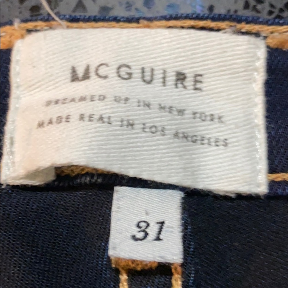 Jeans - Picture 2 of 4